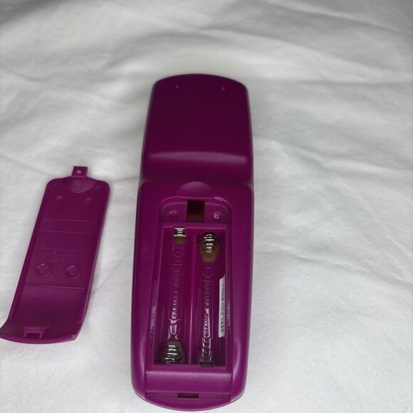 GE 7252 General Electric 4-Device Purple Universal Remote Control Tested - Picture 4 of 4